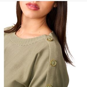 Melissa Paige Women's Button Detail Dolman Short-Sleeve Sweater-NWT.